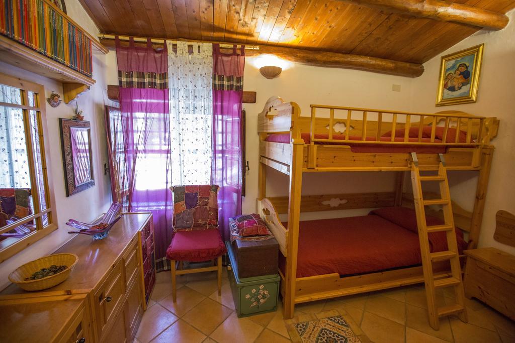 Villa Degli Artisti チェファル 部屋 写真