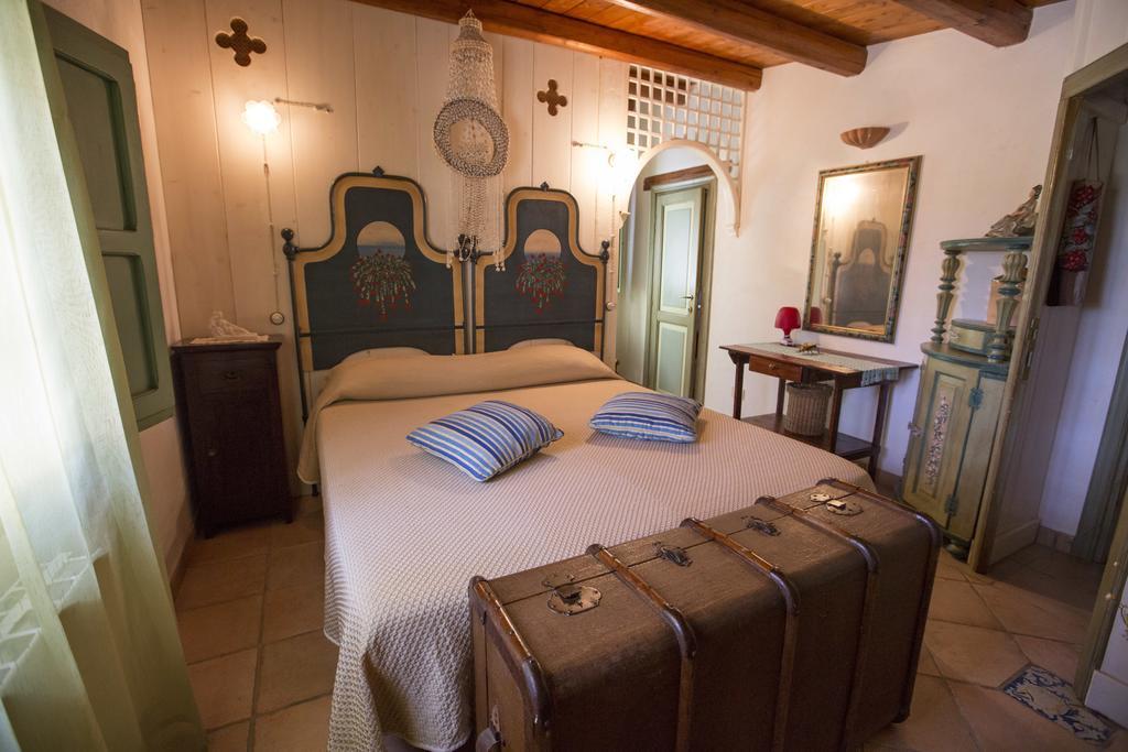 Villa Degli Artisti チェファル 部屋 写真