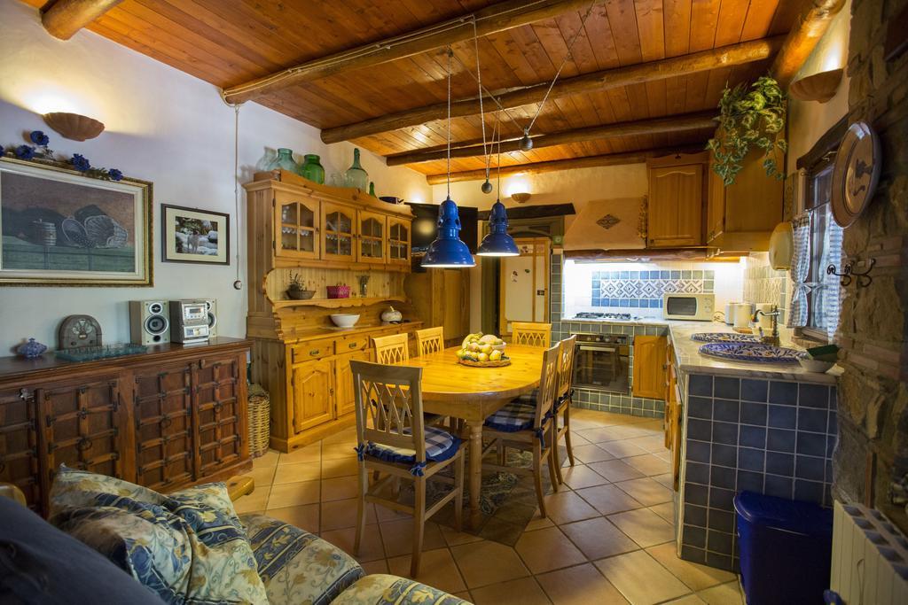 Villa Degli Artisti チェファル 部屋 写真